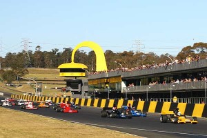 Ross-&-Sala-share-F5000-wins-in-Sydney