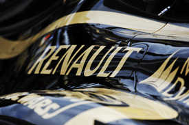 Renault willing to supply more Formula 1 teams from 2014