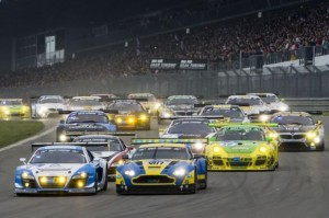 aston-martin-v12-vantage-gt31-625x416