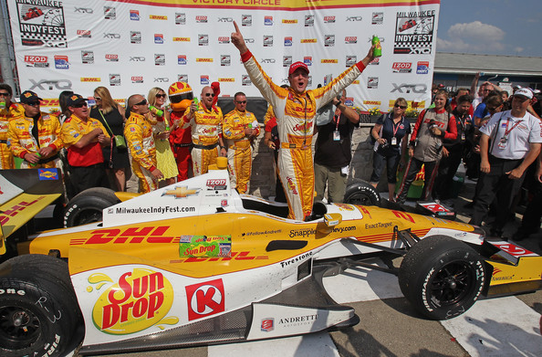 Hunter Reay wins Milwaukee Mile, Dixon first Honda in 6th