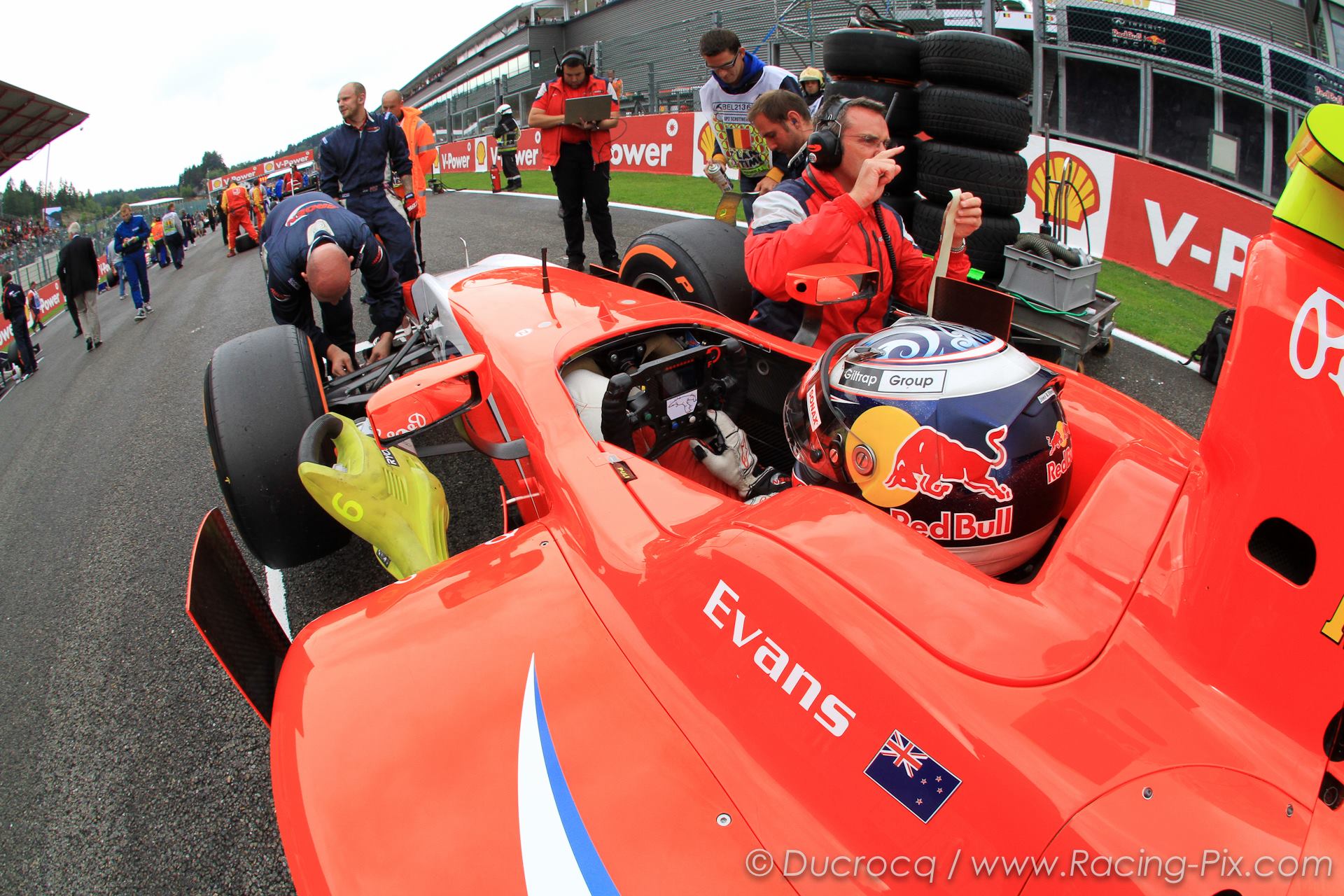 Crazy GP2 race sees early DNF for Evans and victory for Leimer