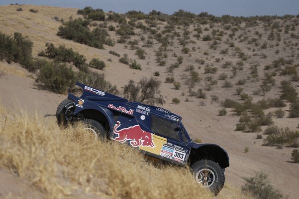 Carlos Sainz wins seventh stage, Nani Roma keeps rally lead