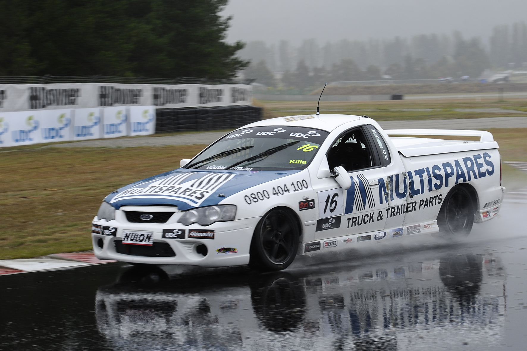 Aussie makes easy meat of Kiwi NZ V8 Ute rivals