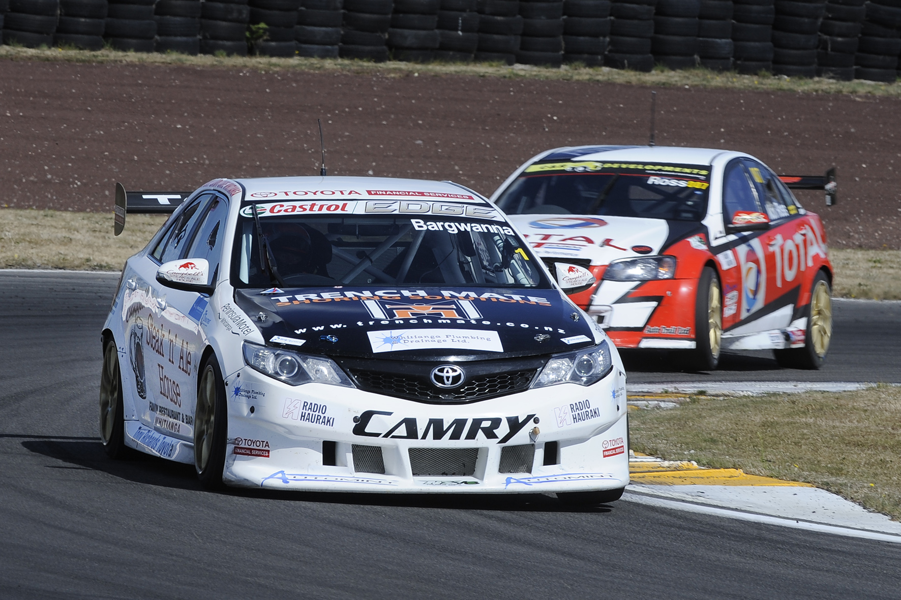 Bargwanna wins out over Ross in NZV8s at Taupo