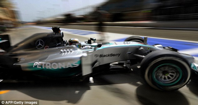 Hamilton ends Friday on top in Bahrain