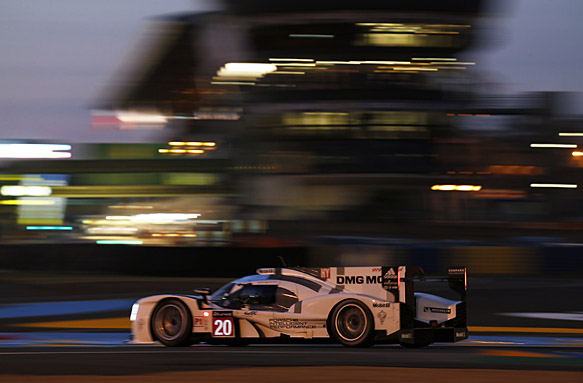 Hartley puts Porsche on Provisional Pole for Le Mans