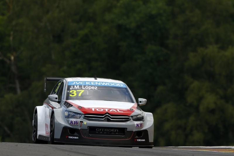 WTCC: Honours even as Lopez responds to Muller