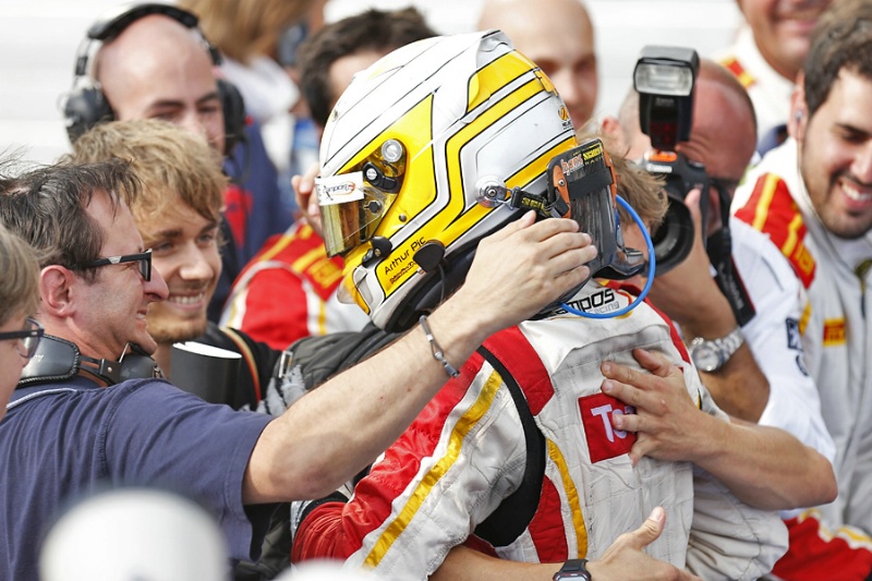 GP2: Pics wins Feature, Evans outside the points in 12th