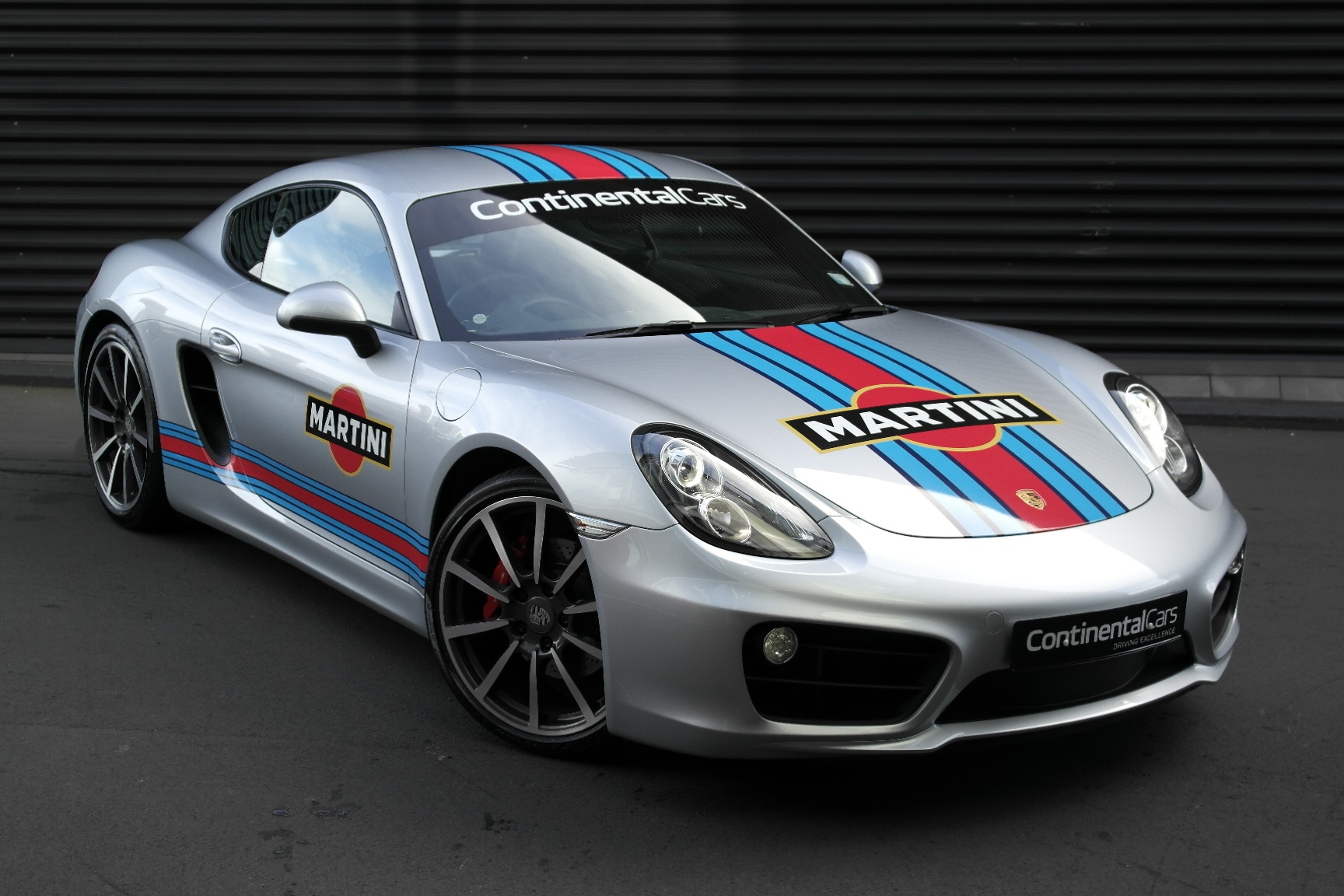 Continental Cars backs Speedshow Porsche shootout