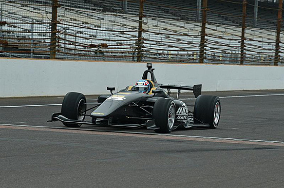 Dixon to test new Indy Lights car