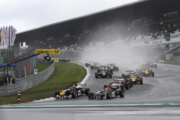 F3 Nurburgring: Blomqvist 5th in wet/dry first race