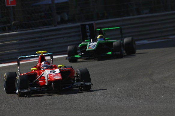 Stanaway caps off GP3 season with 8th place, Niederhauser wins