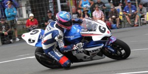 GuyMartinonSuzukiGSXR1000atWanganui_620x310