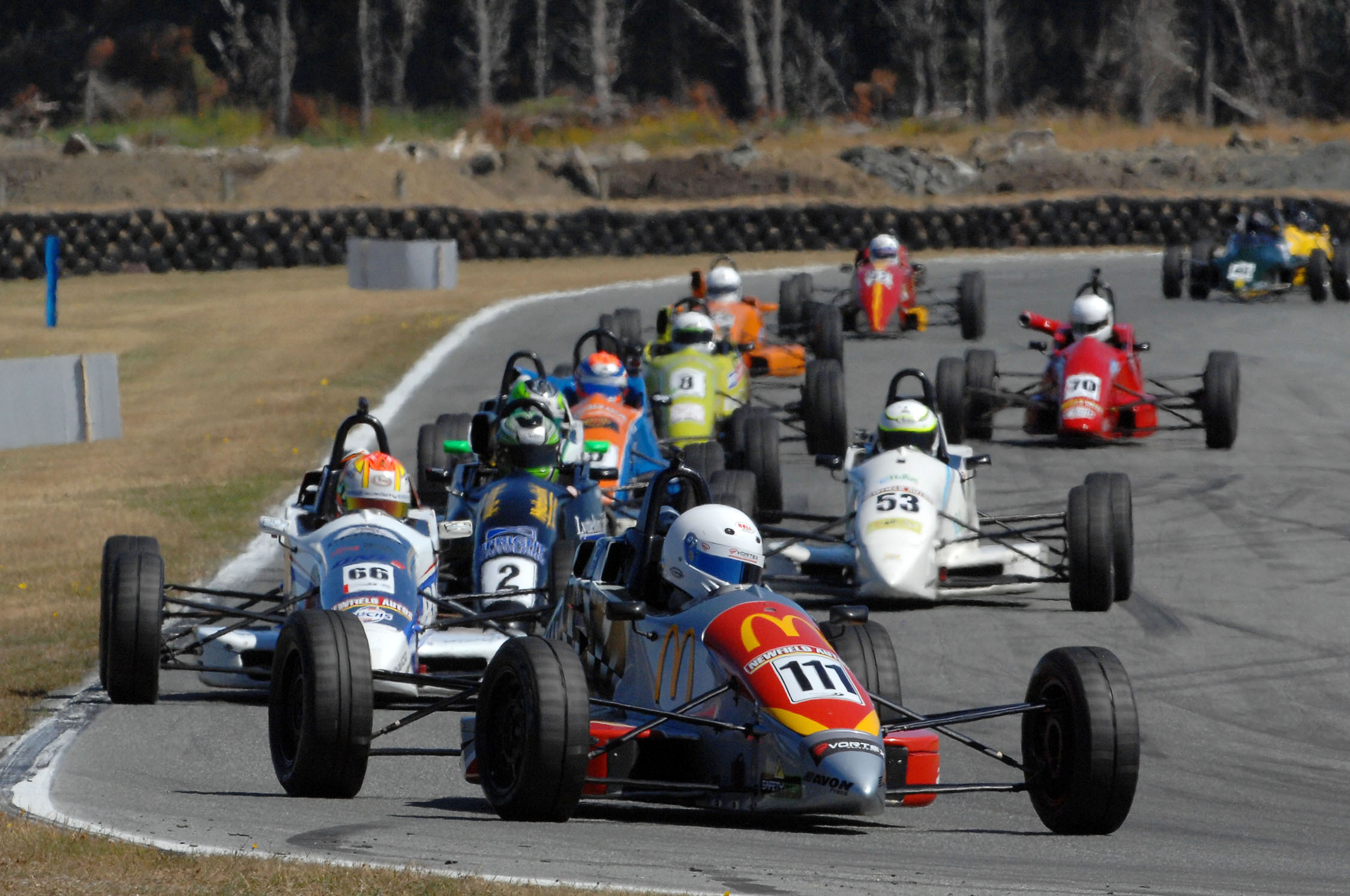 Cockerton sweeps Formula Ford at Teretonga