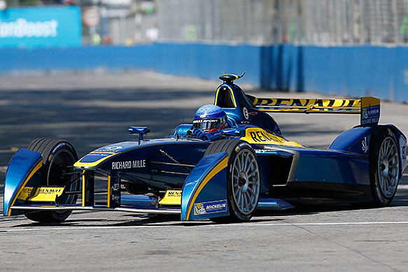 Prost holds off Speed for Miami Formula E win