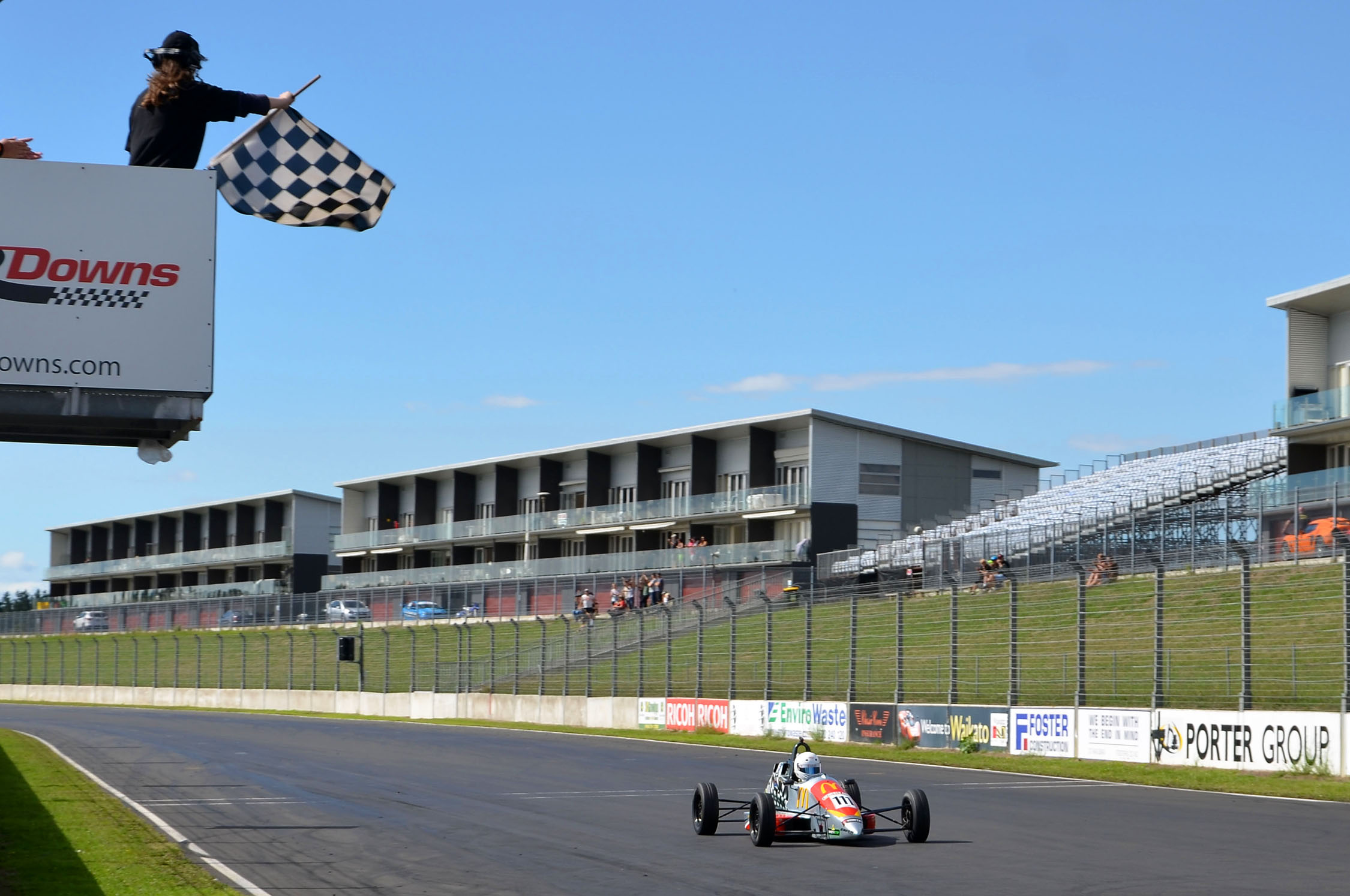 Cockerton romps to New Zealand Formula Ford title
