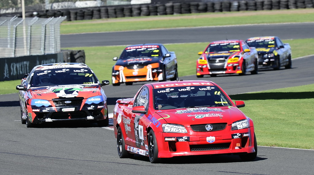 V8 Utes lock in dates for remainder of 2015 into next year