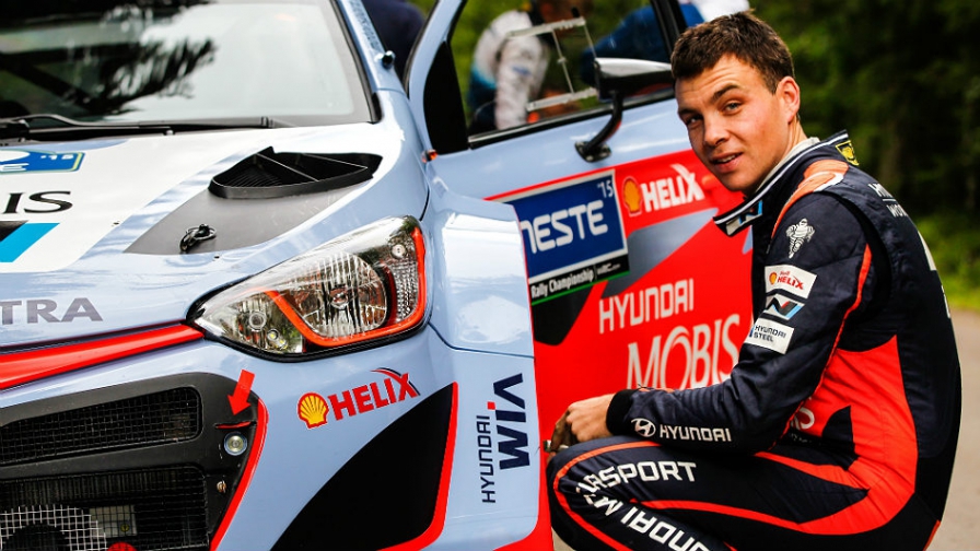Paddon back to school before tarmac switch