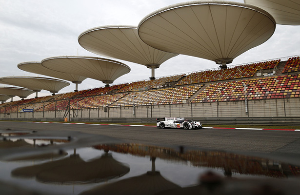 Hartley continues Porsche’s form topping WEC Shanghai practice
