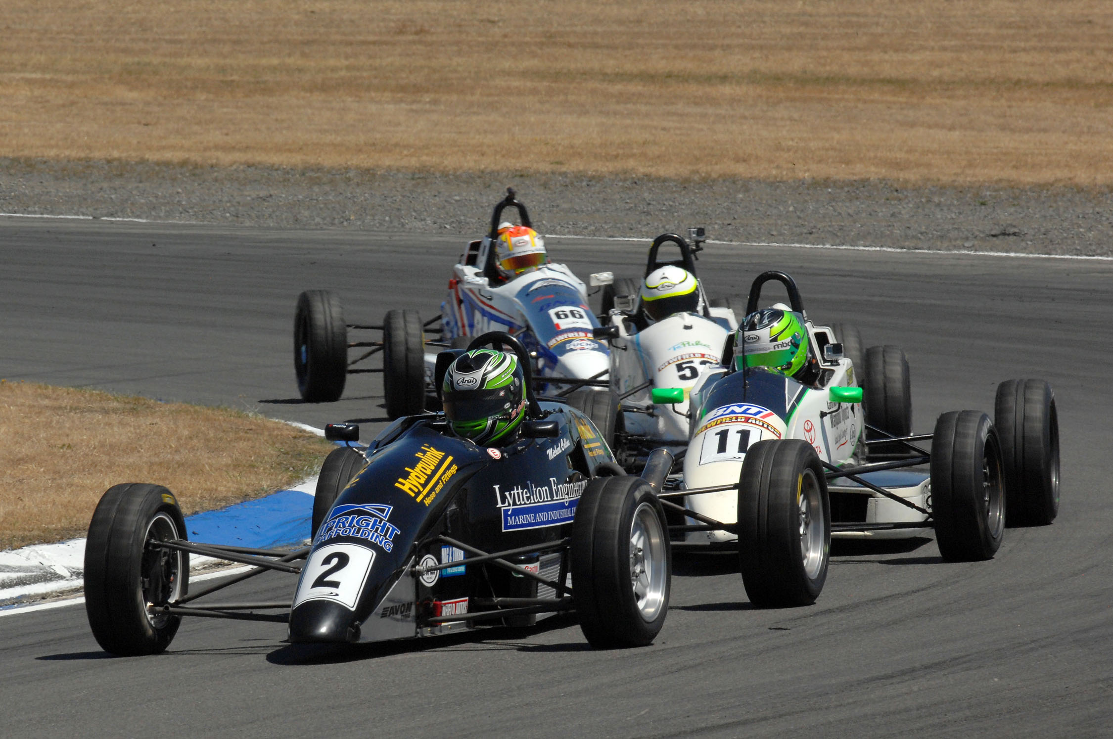 Father/son entries lead top line up for SI Formula Ford opener
