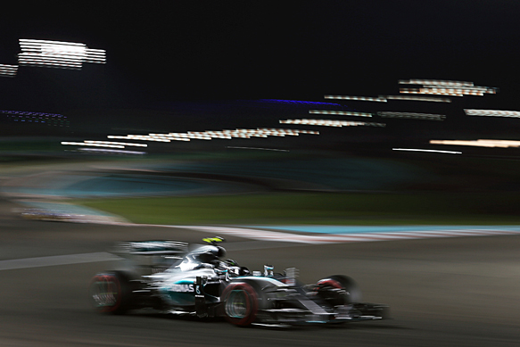 Hamilton and Rosberg trade top spots in Abu Dhabi practice