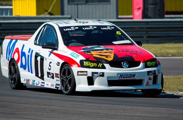 Andy Booth dusts off his helmet for Pukekohe V8 Ute racing return