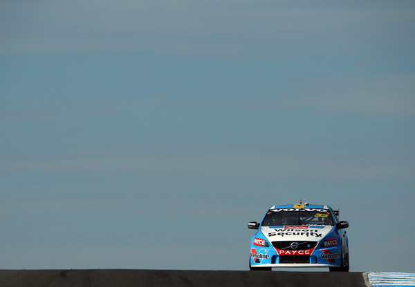 McLaughlin smashes Phillip Island lap record during Friday practice