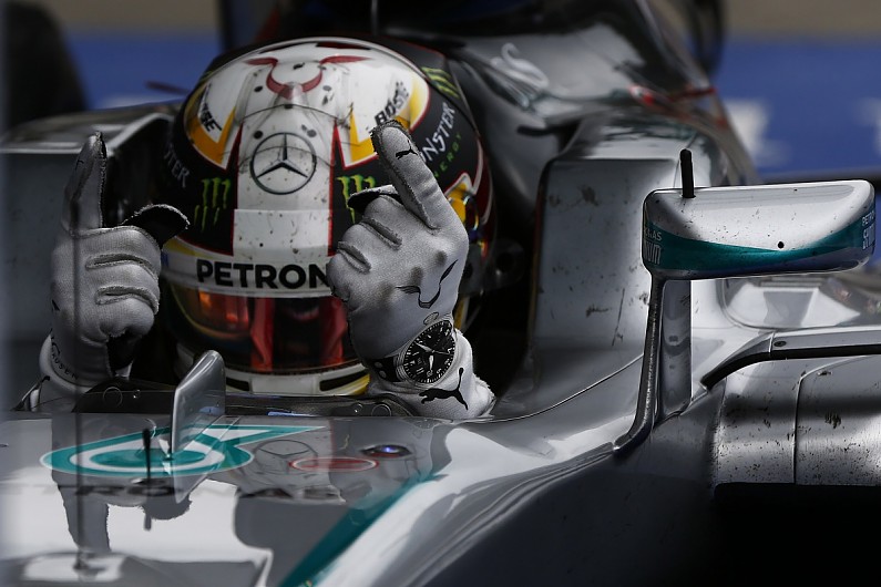 Hamilton wins Austrian Grand Prix after last-lap clash with Rosberg