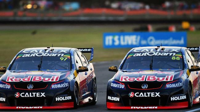 SVG beats Whincup in straight dogfight at Sydney Supersprint