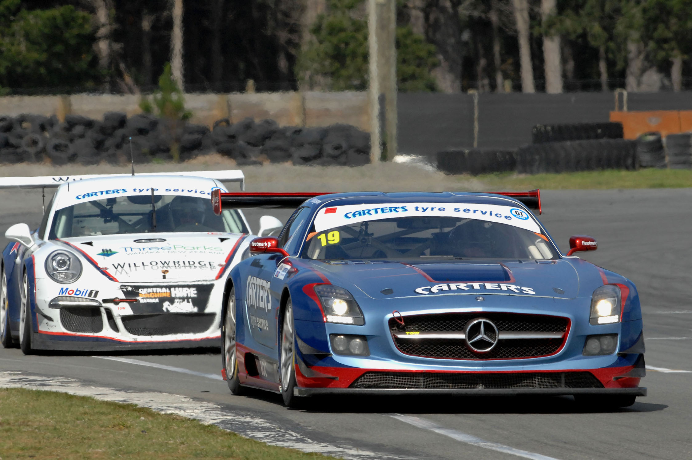 Carter’s Mercedes wins exciting three-hour duel at Ruapuna