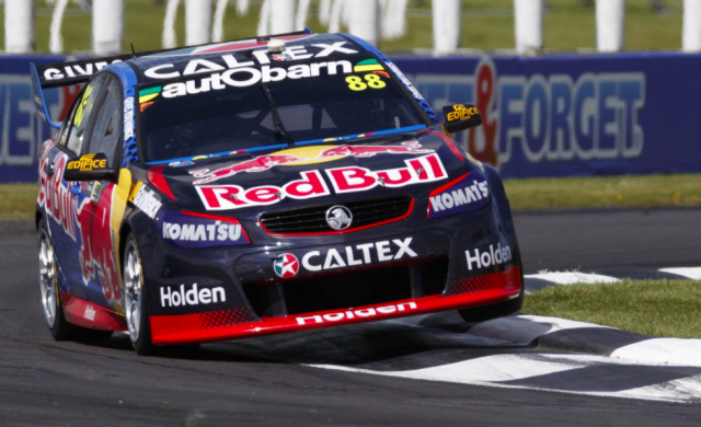 Whincup trumps SVG in first ITM500 Supercars race
