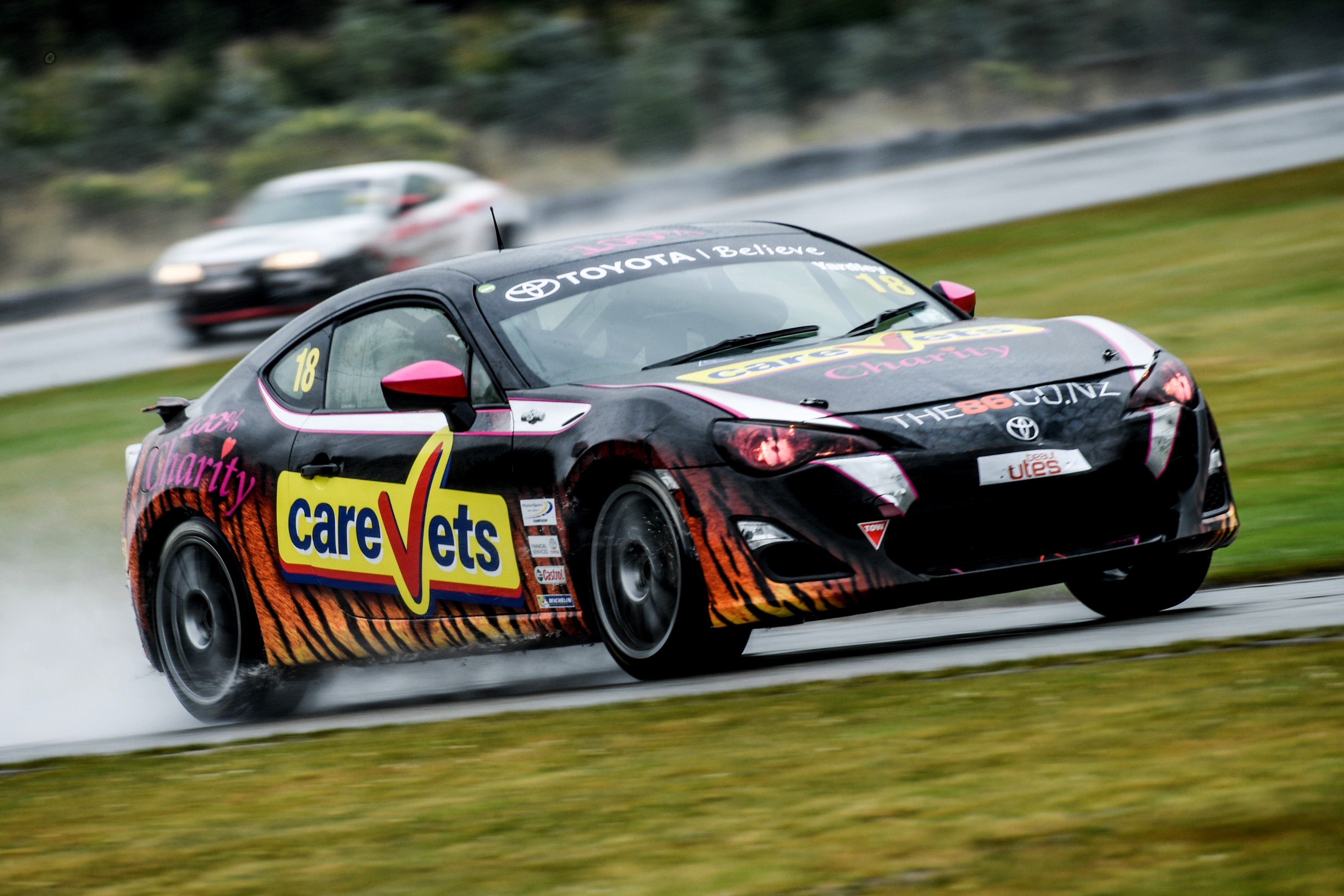 CareVets team clean sweeps Toyota 86 races at Teretonga