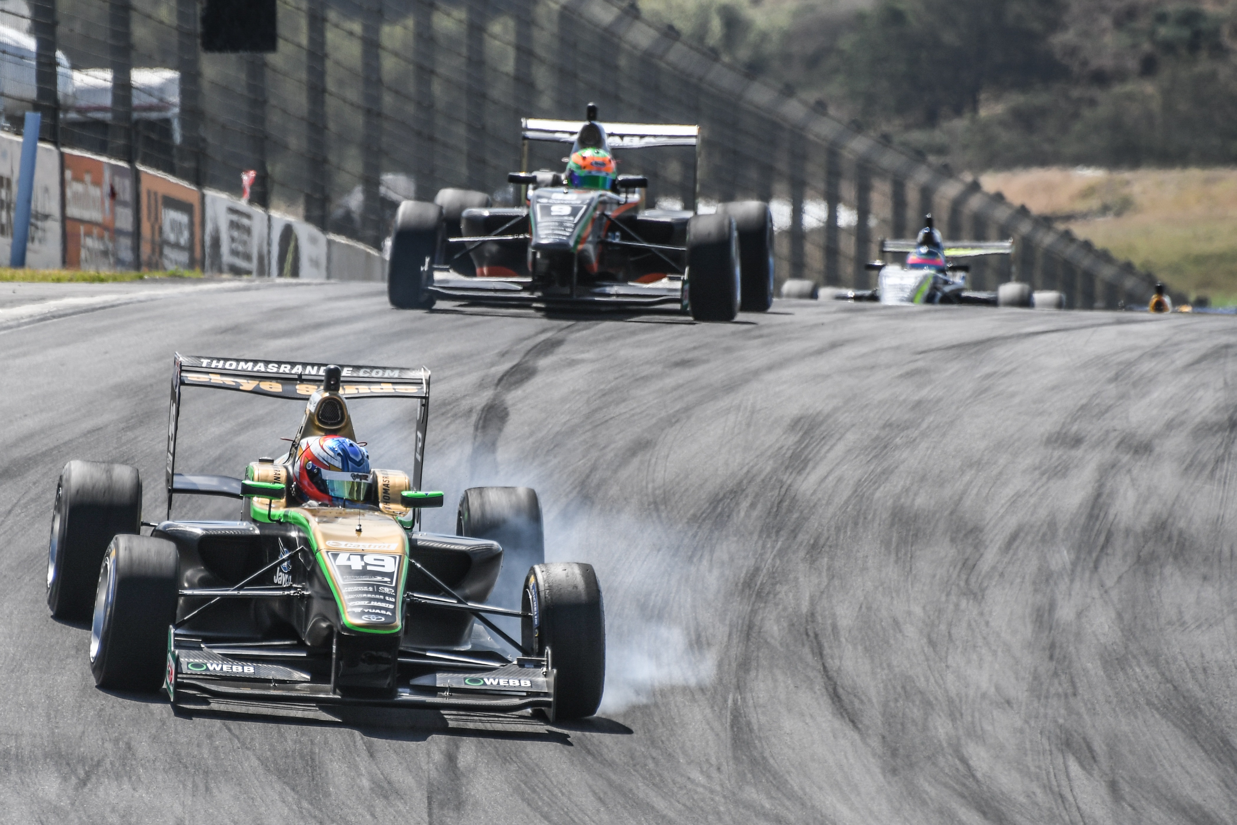 Randle delivers on TRS promise to win NZ Motor Cup at Hampton Downs