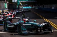 Watch Highlights from the crazy Mexico ePrix as Mitch Evans finishes fourth!