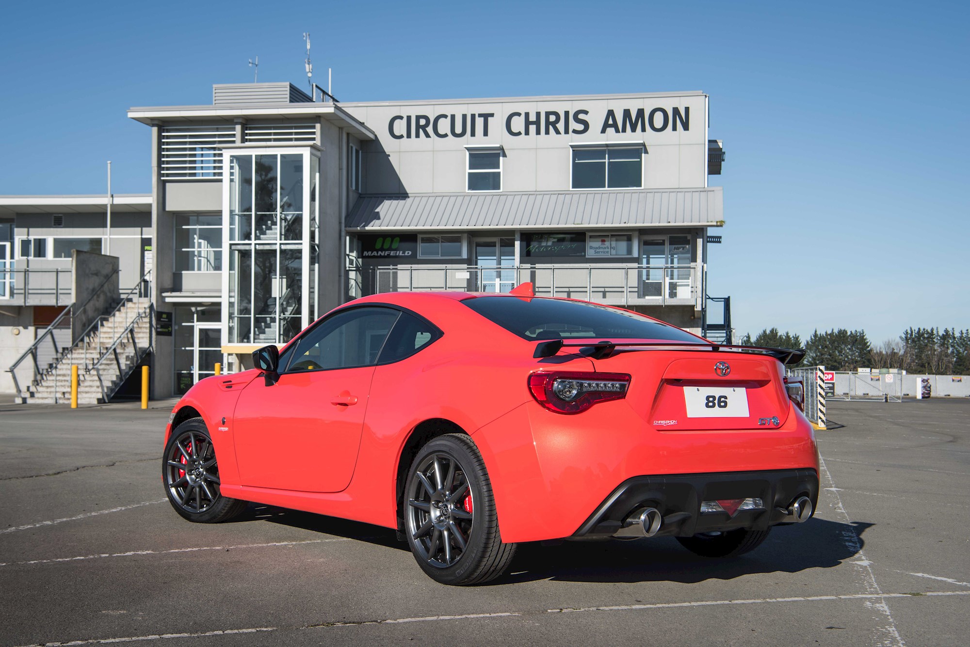 Toyota launches Limited Edition Chris Amon Edition 86