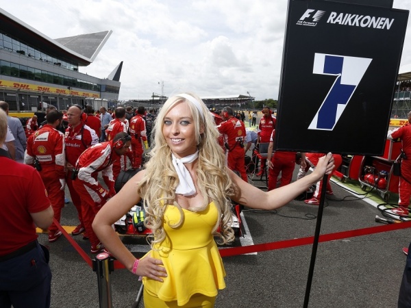 Formula One bosses reviewing the use of grid girls