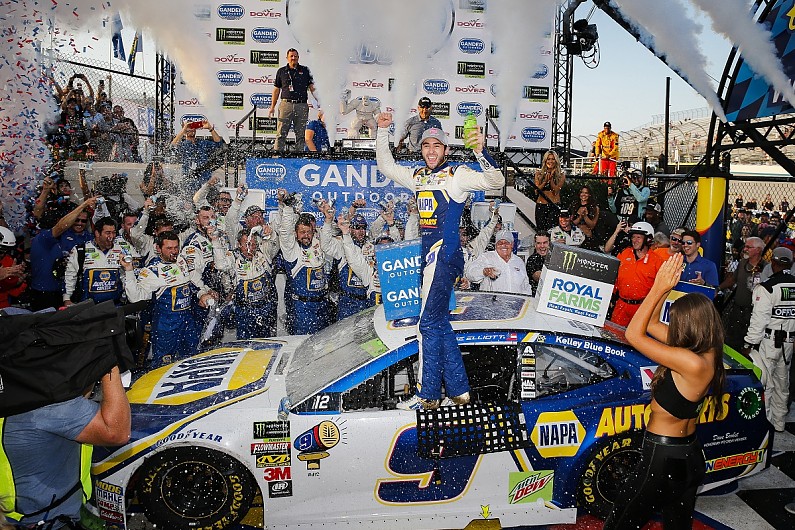 NASCAR Dover: Elliott wins in overtime to secure Playoff spot